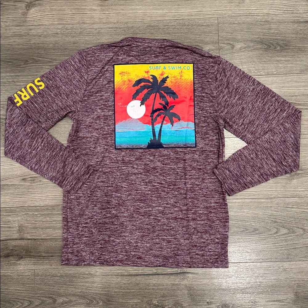 Surf & Swim CO Sky And Palms Eggplant Long Sleeve Swim Tee Men’s Size Medium